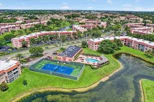 9660 Sunrise Lakes Blvd, Sunrise, FL 33322 - Photo 20