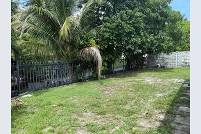 8121 SW 8th Street, Pompano Beach, FL 33068 - Photo 14