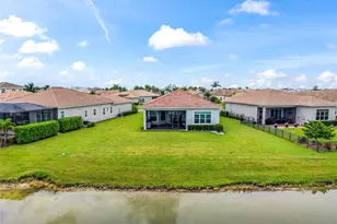 11989 SW Vano Wy, Port Saint Lucie, FL 34987 - Photo 6