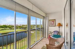 3300 W Rolling Hills Cir, Davie, FL 33328 - Photo 32