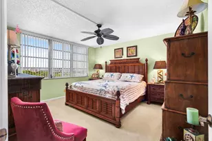 3300 W Rolling Hills Cir, Davie, FL 33328 - Photo 22