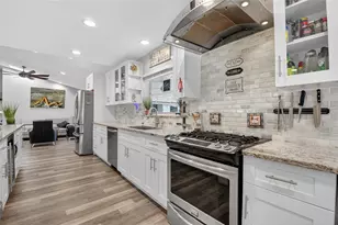 10182 Boca Woods Ln, Boca Raton, FL 33428 - Photo 24