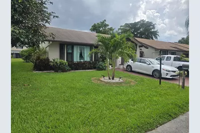 2098 SW 17th Drive, Deerfield Beach, FL 33442 - Photo 2