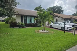 2098 SW 17th Dr, Deerfield Beach, FL 33442 - Photo 2