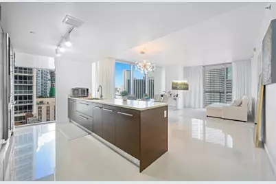 475 Brickell Avenue #1815, Miami, FL 33131 - Photo 4