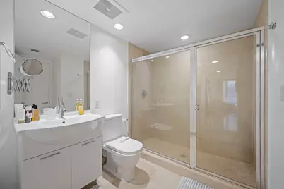 475 Brickell Avenue #1815, Miami, FL 33131 - Photo 14