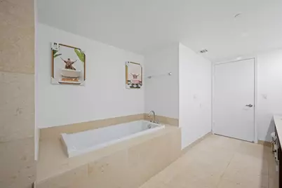 475 Brickell Avenue #1815, Miami, FL 33131 - Photo 20