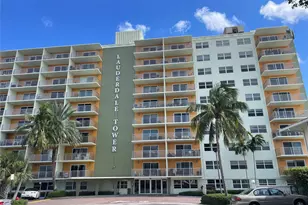 2900 NE 30th St, Fort Lauderdale, FL 33306 - Photo 2