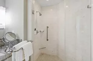 551 N Fort Lauderdale Beach Blvd, Fort Lauderdale, FL 33304 - Photo 14