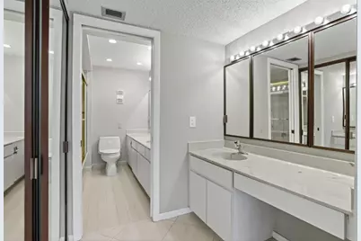 330 SE 20 Avenue #421, Deerfield Beach, FL 33441 - Photo 16