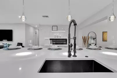 2748 NW 9th Lane, Fort Lauderdale, FL 33311 - Photo 14