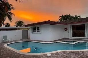200 SE 11th St, Pompano Beach, FL 33060 - Photo 32