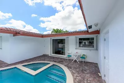 200 SE 11th Street, Pompano Beach, FL 33060 - Photo 10