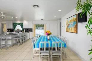 200 SE 11th St, Pompano Beach, FL 33060 - Photo 16