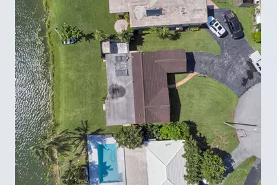1774 NW 39th Place, Oakland Park, FL 33309 - Photo 44