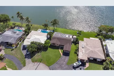 1774 NW 39th Place, Fort Lauderdale, FL 33309 - Photo 4