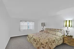 2500 NE 48th Ln, Fort Lauderdale, FL 33308 - Photo 12