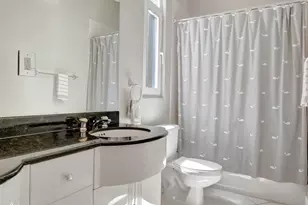 1776 Bay Dr, Pompano Beach, FL 33062 - Photo 44
