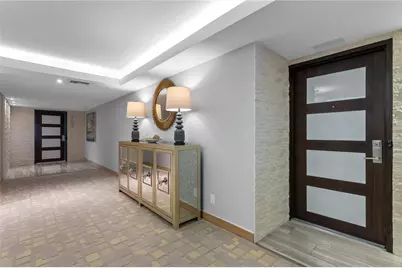 777 Bayshore Drive #705, Fort Lauderdale, FL 33304 - Photo 2