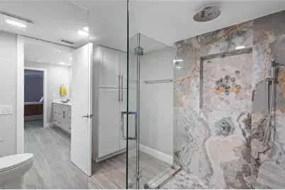 777 Bayshore Drive #705, Fort Lauderdale, FL 33304 - Photo 14