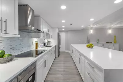 777 Bayshore Drive #705, Fort Lauderdale, FL 33304 - Photo 8