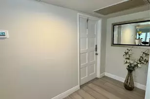 2850 N Palm Aire Dr, Pompano Beach, FL 33069 - Photo 10