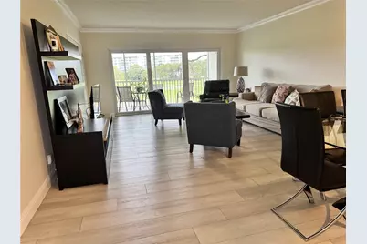 2850 N Palm Aire Drive #207, Pompano Beach, FL 33069 - Photo 8