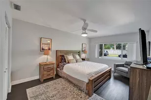 1280 NE 40th St, Oakland Park, FL 33334 - Photo 40