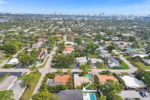 1280 NE 40th St, Oakland Park, FL 33334 - Photo 42