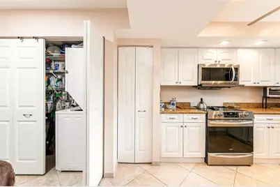 3032 Lake Shore Drive #3032, Deerfield Beach, FL 33442 - Photo 4