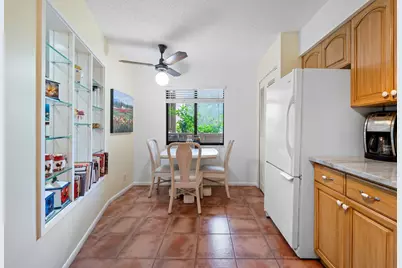 2206 S Cypress Bend Drive #208, Pompano Beach, FL 33069 - Photo 6