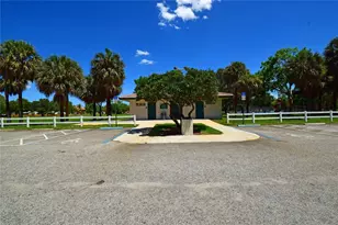 10700 NW 14th St, Plantation, FL 33322 - Photo 30