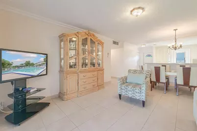 5071 W Oakland Park Boulevard #204, Lauderhill, FL 33313 - Photo 6