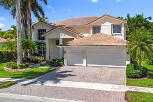 1673 Victoria Pointe Cir, Weston, FL 33327 - Photo 2