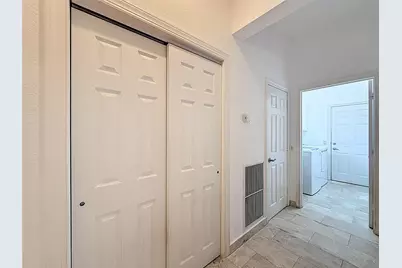 1673 Victoria Pointe Circle, Weston, FL 33327 - Photo 64