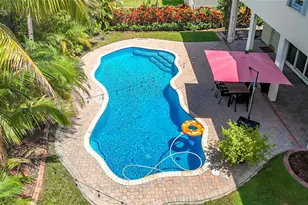 1673 Victoria Pointe Cir, Weston, FL 33327 - Photo 72