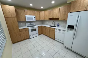 901 Cypress Terrace, Pompano Beach, FL 33069 - Photo 4