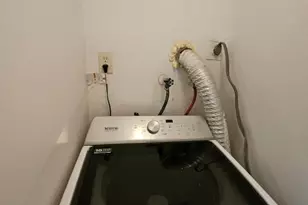 2059 NW 56th Ave, Lauderhill, FL 33313 - Photo 20