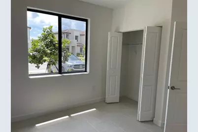 20651 7 Place, Miami, FL 33179 - Photo 6