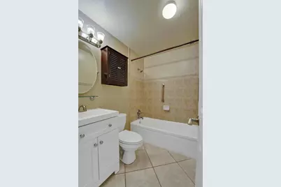 2895 NE 32nd Street #206, Fort Lauderdale, FL 33306 - Photo 8