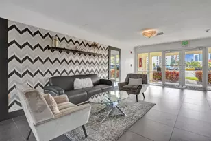 2895 NE 32nd St, Fort Lauderdale, FL 33306 - Photo 10