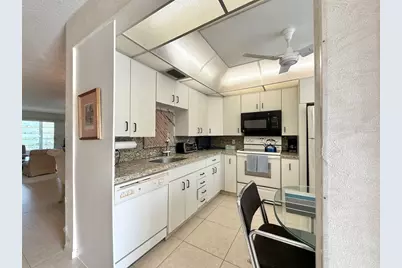 2504 Antigua Terrace #D2, Pompano Beach, FL 33066 - Photo 6