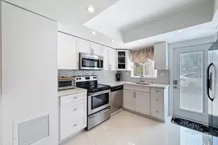 1751 S Ocean Blvd, Pompano Beach, FL 33062 - Photo 22