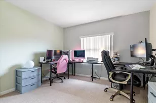 29 Laredo Pl, Davie, FL 33324 - Photo 12