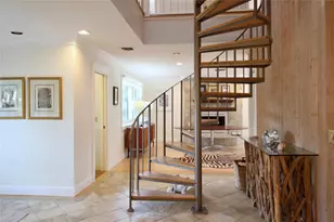 902 Holoma Dr, Vero Beach, FL 32963 - Photo 8