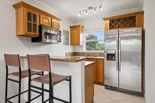 924 SE 2nd St, Fort Lauderdale, FL 33301 - Photo 4