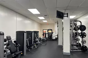 3800 S Ocean Dr, Hollywood, FL 33019 - Photo 20