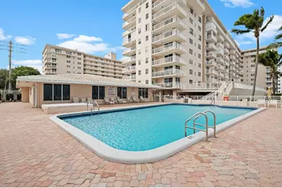 1050 Hillsboro Mile #203W, Pompano Beach, FL 33062 - Photo 26