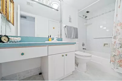1050 Hillsboro Mile #203W, Pompano Beach, FL 33062 - Photo 22