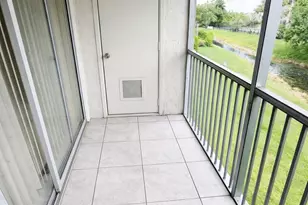 5550 Lakeside Dr, Margate, FL 33063 - Photo 14